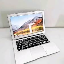 Apple MacBook Air 2015 Intel Core i5 8GB RAM 256GB SSD 13.3-Inch Laptop