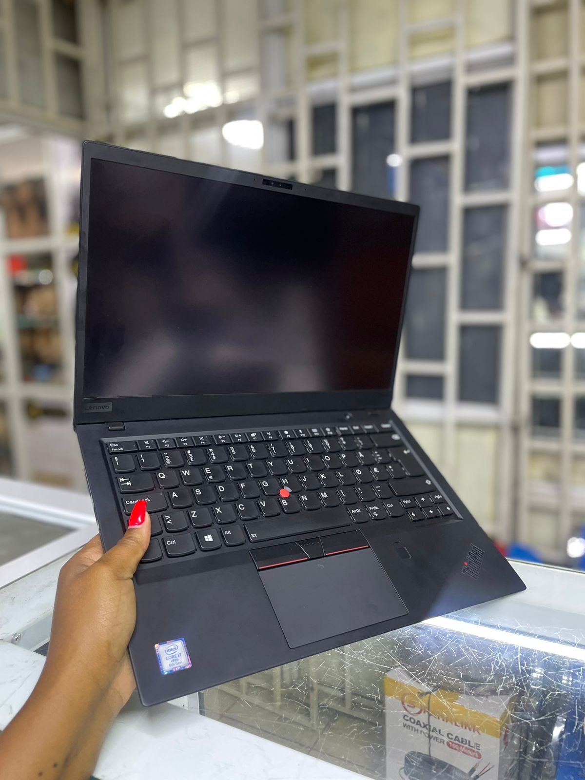 Lenovo ThinkPad X1 carbon - Image 3